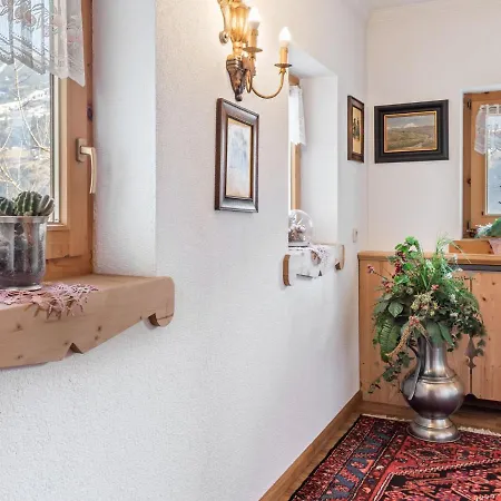Enticing In With Fireplace Lejlighed